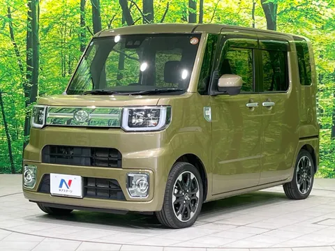 Toyota Pixis Mega