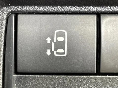 Mitsubishi eK X Space