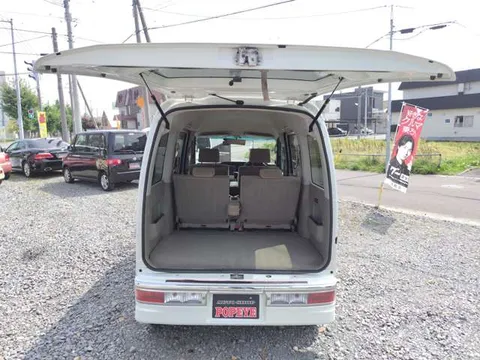Daihatsu Atrai Wagon