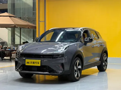 Lynk & Co Lynk & Co 06