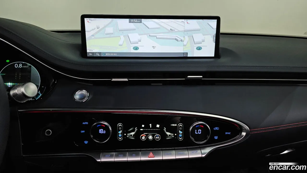Genesis GV70