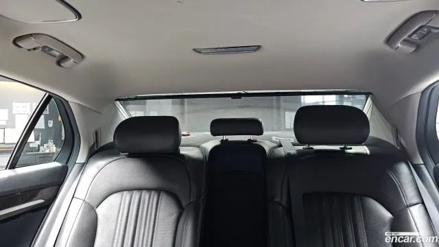 Genesis G90 (EQ900)