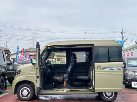 Honda N-VAN