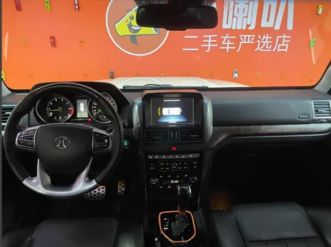 BAIC BJ80
