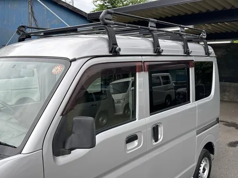 Mitsubishi Minicab Van