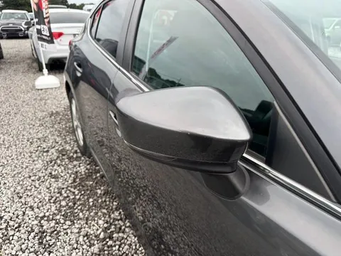Mazda Axela Sport