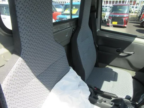 Suzuki Carry Track