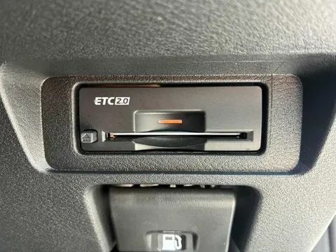 Nissan Note Aura