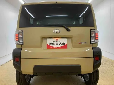Daihatsu Taft