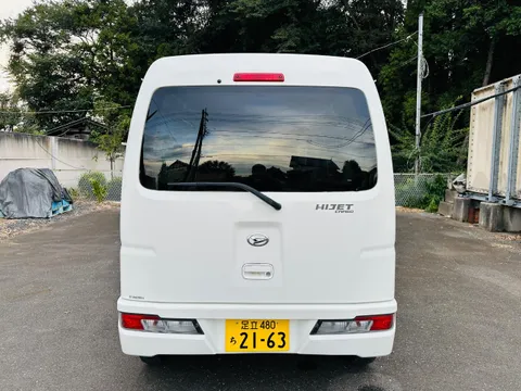 Daihatsu Hijet Cargo