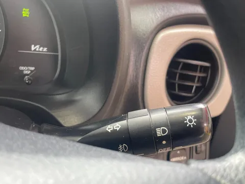 Toyota Yaris (Vitz)