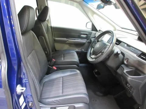 Honda Freed Plus