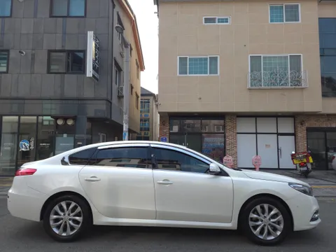 Renault SM7