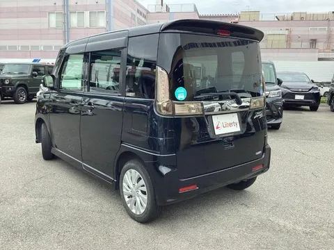 Suzuki Spacia Custom Z