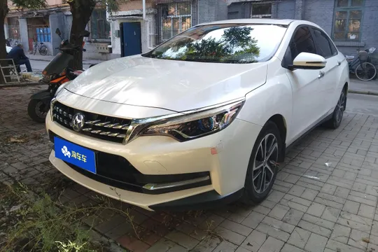 Venucia D60