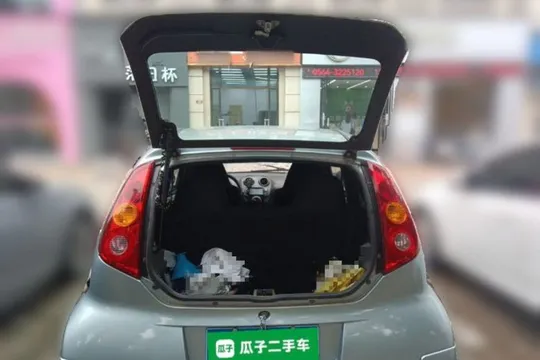 BYD F0