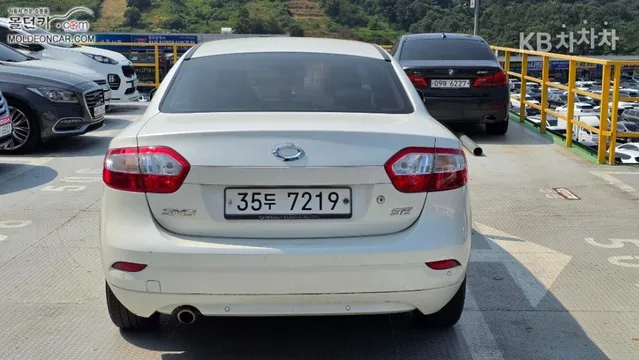 Renault SM3