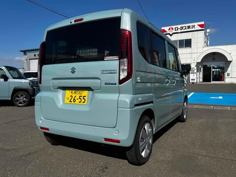 Suzuki Spacia