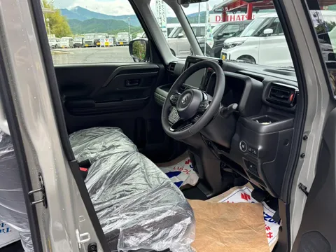 Suzuki Spacia Gear