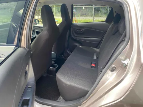 Toyota Yaris (Vitz)