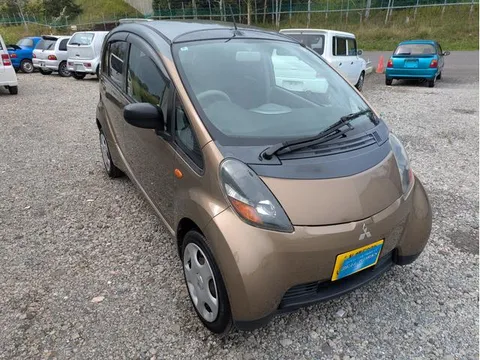 Mitsubishi I