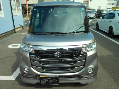 Suzuki Spacia Custom Z