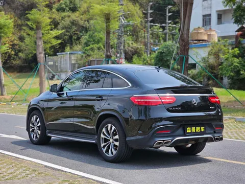 Mercedes-Benz GLE-Class
