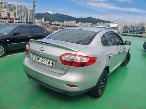 Renault SM3