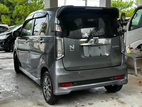 Honda N-WGN Custom