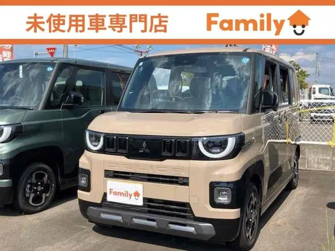 Mitsubishi Delica Mini
