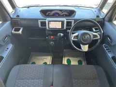 Toyota Pixis Mega