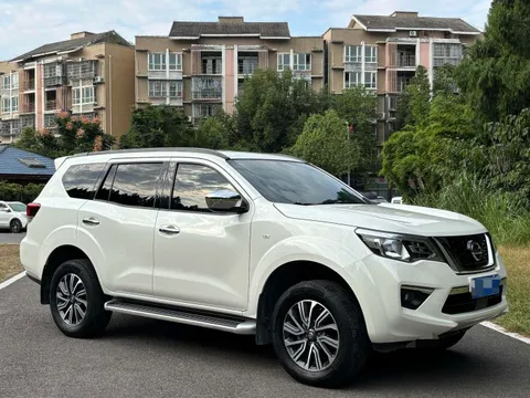 Nissan Terra