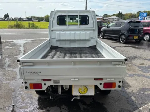 Mitsubishi Minicab Truck