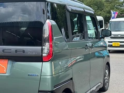 Mitsubishi Delica Mini