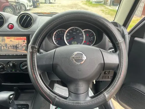 Nissan KIX