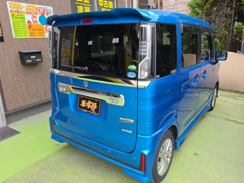 Suzuki Spacia Custom