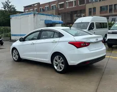 Chery Arrizo 5