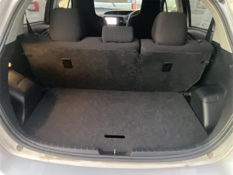 Toyota Yaris (Vitz)