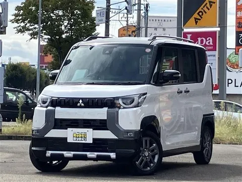Mitsubishi Delica Mini