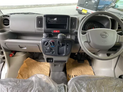 Nissan Clipper