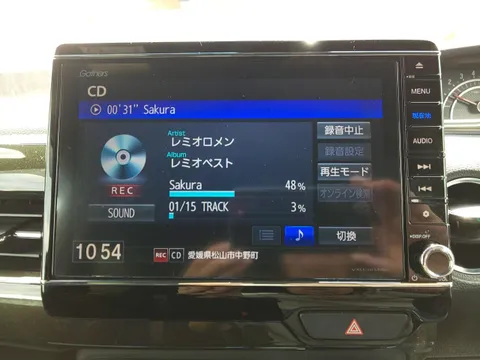 Honda N-BOX Custom
