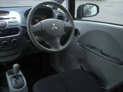 Mitsubishi I