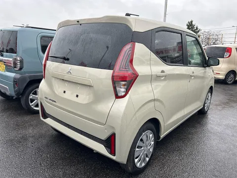 Mitsubishi eK Wagon