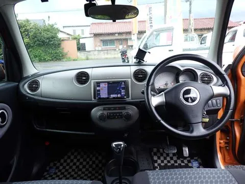 Daihatsu Mira Gino