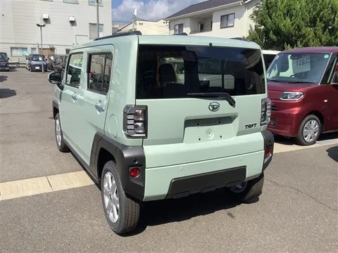 Daihatsu Taft