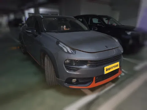 Lynk & Co 02