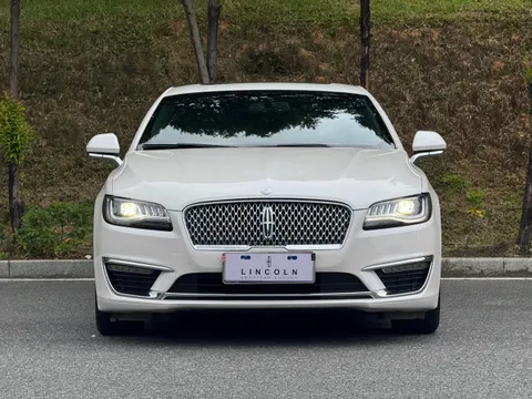 Lincoln MKZ