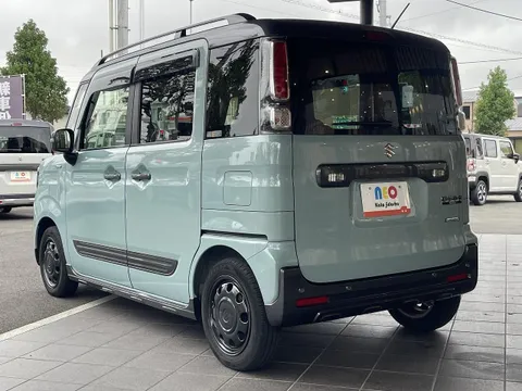 Suzuki Spacia Gear