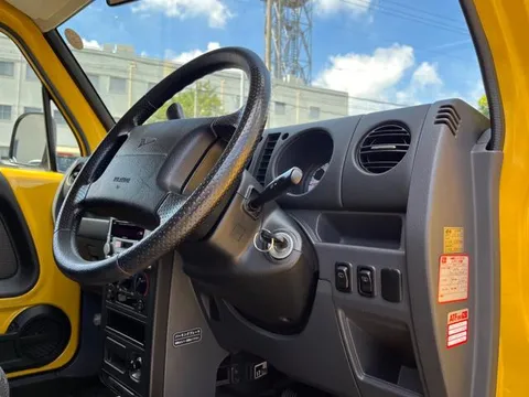 Daihatsu Naked