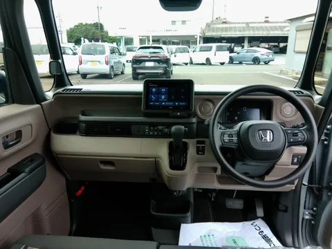 Honda N-BOX Joy